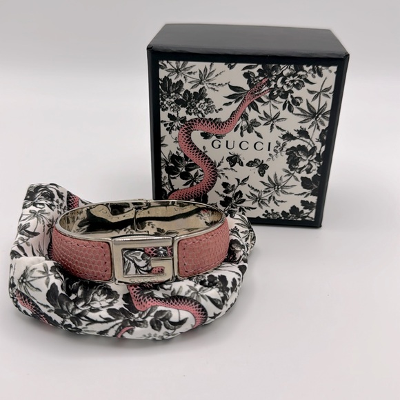 GUCCI Silver And Pink Snake Print Leather Bangle Cuff Bracelet - Picture 3 of 13